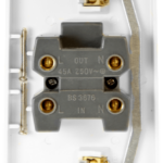 Click Polar 2 Gang 45A DP Vertical Switch White Rocker