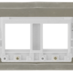 Click FPBS404WH Frontplate 2G 4Aperture